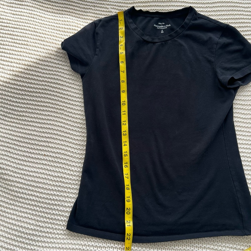Abercrombie and Fitch Baby Tee 
Size Small - Picture 3 of 4